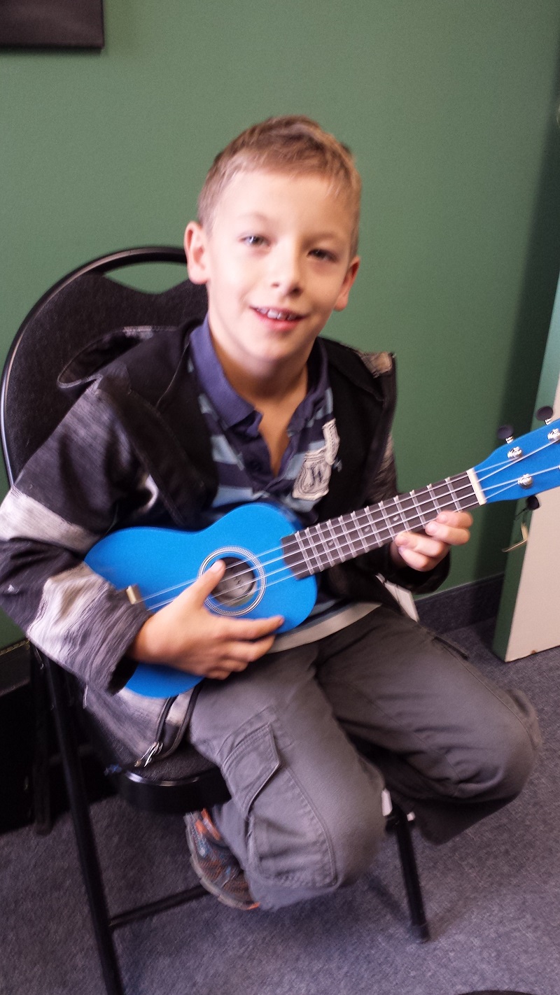 Ukulele Lessons, Barrie, ON Mojo Music Studio